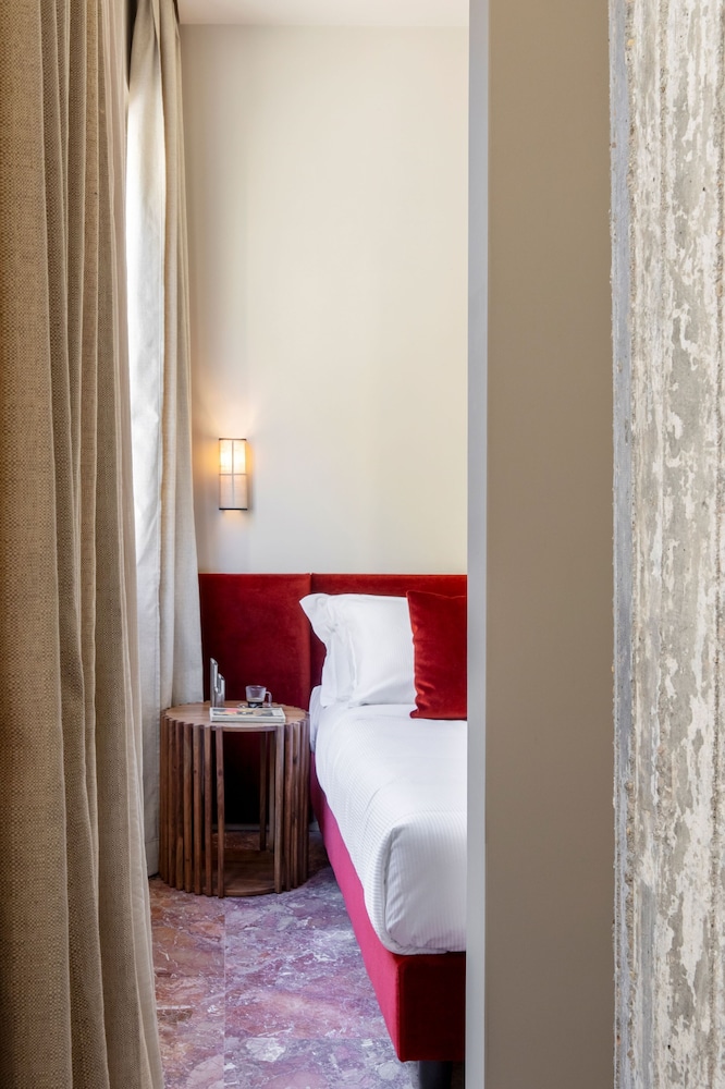 Atel Guest House