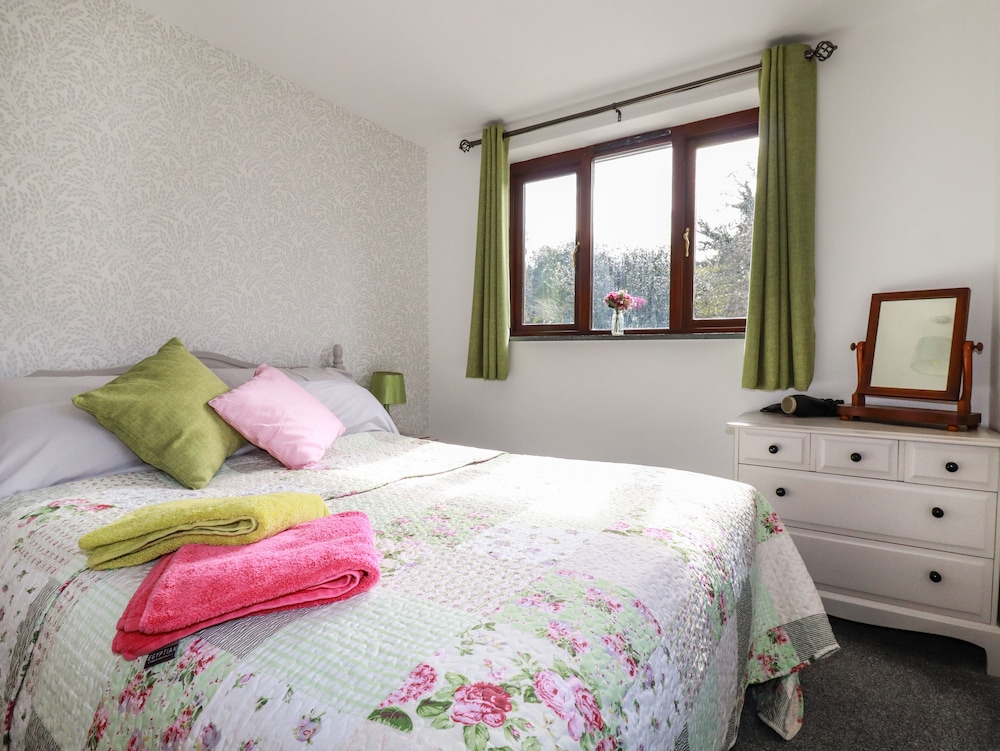 Rose Bud Cottage