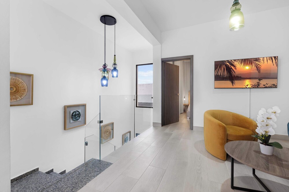 Stylish 3BR Villa by Vistacana Rentals