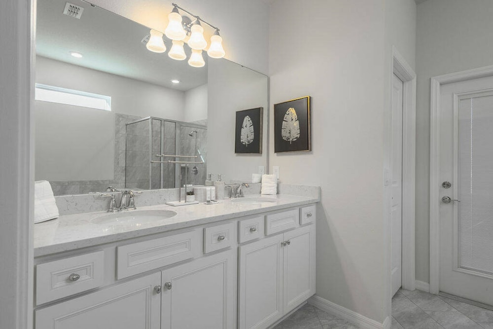 Brand NEW 10bedrooms At Windsor Island