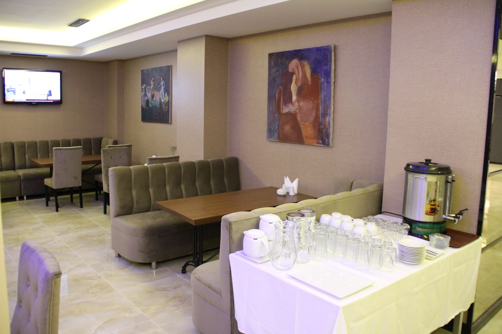 Airport Residence Kurtkoy - Image 48