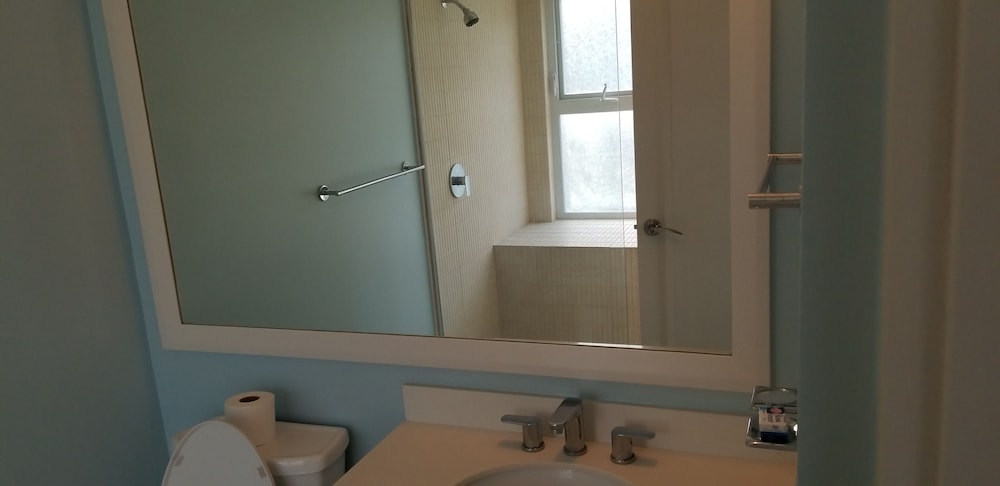 Oceanic View Apartment at Fern Court, photo 42