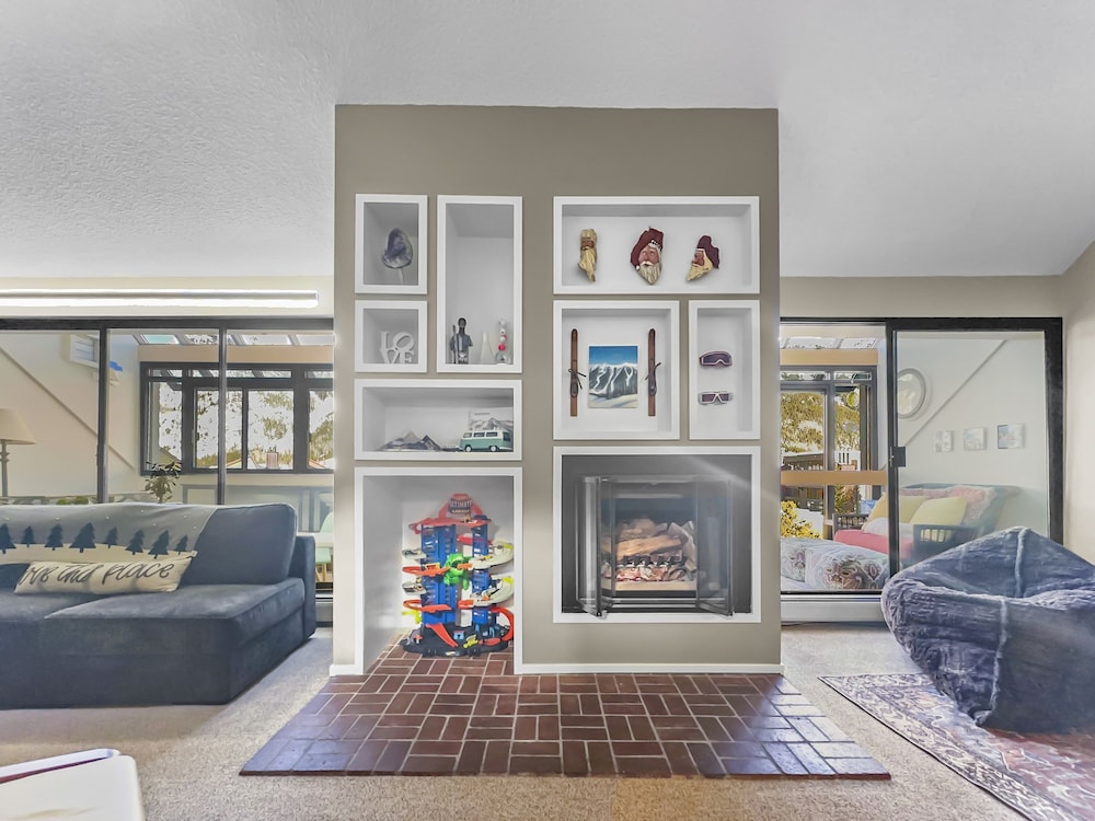 SkyRun - Vacation Condos in Copper Mountain Resort CO