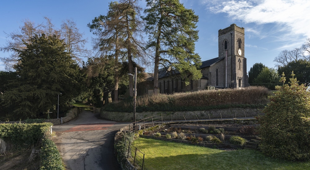 Stunning - 2 Bedroom - 2 Bathroom Home - Nr Kirkby Lonsdale view 4