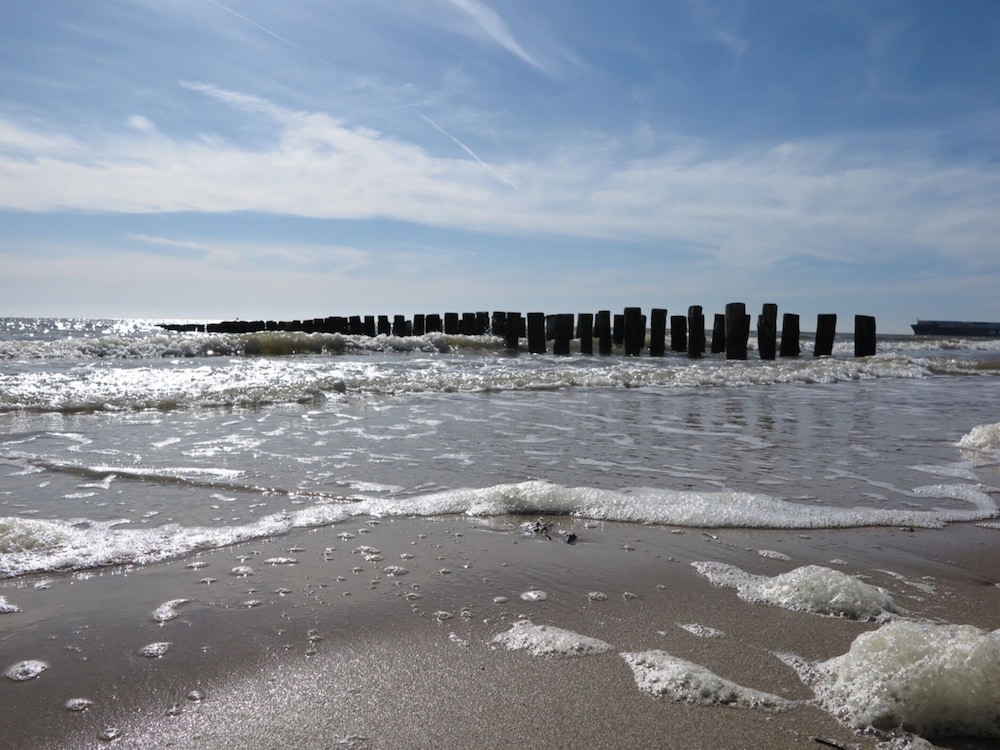 Beach House in Koudekerke Near Dishoek