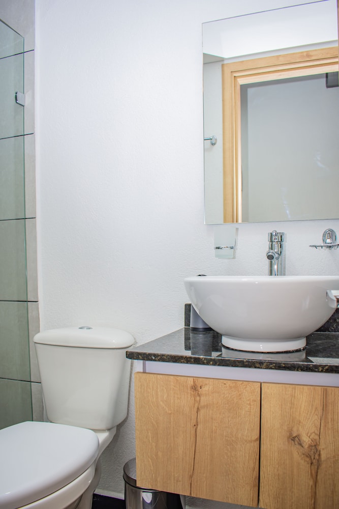 Medellin Vacations - Inverso Cl47 Coliving - Property Image 8