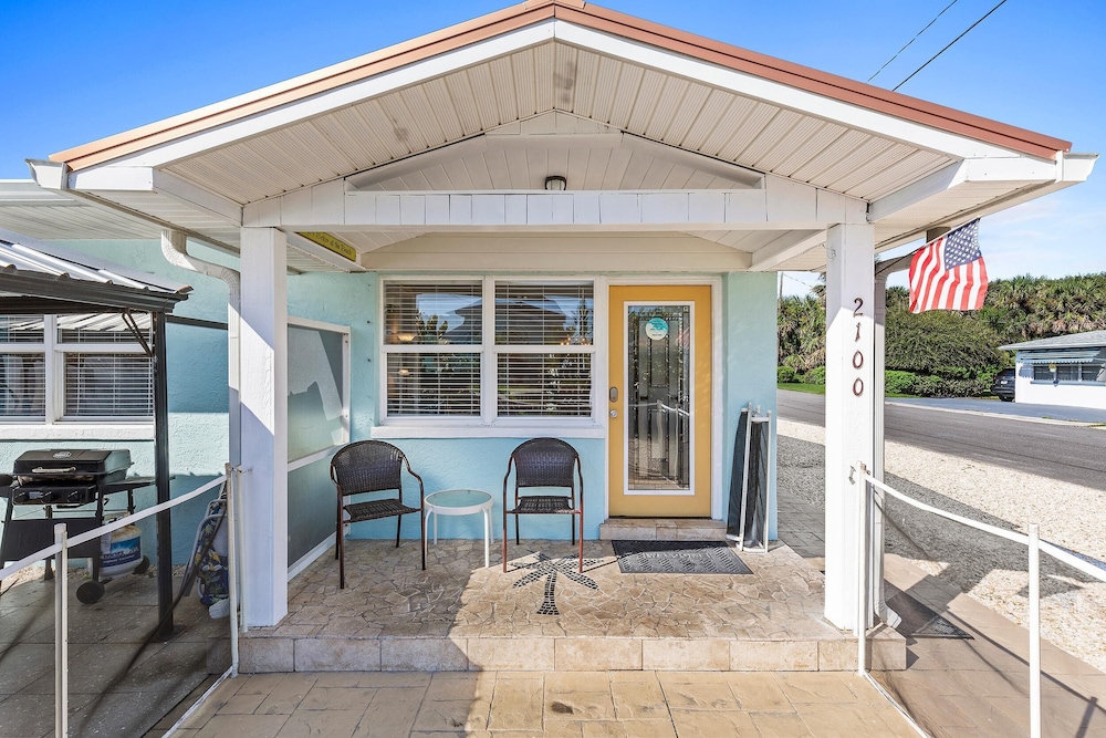 Beachside Oasis