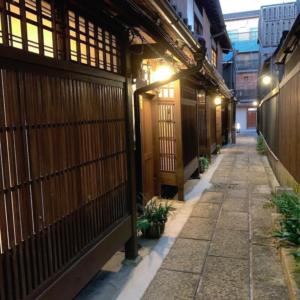 Photo 47