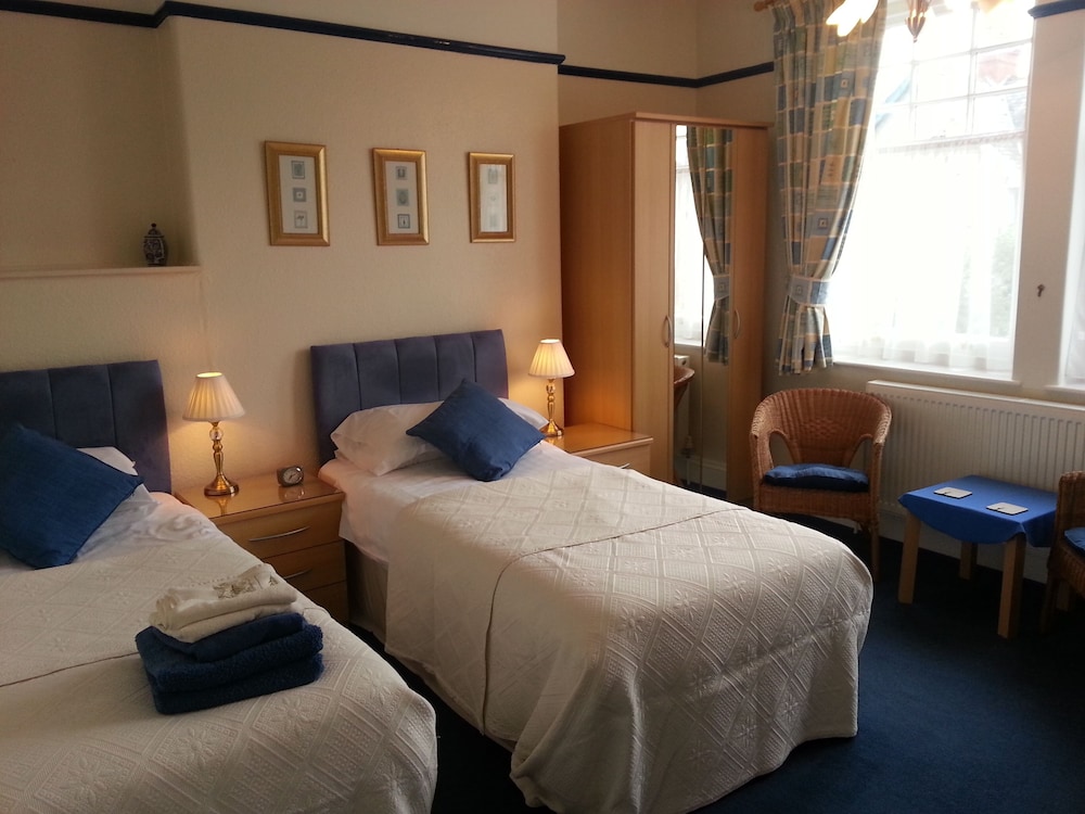 Montrose Guest House
