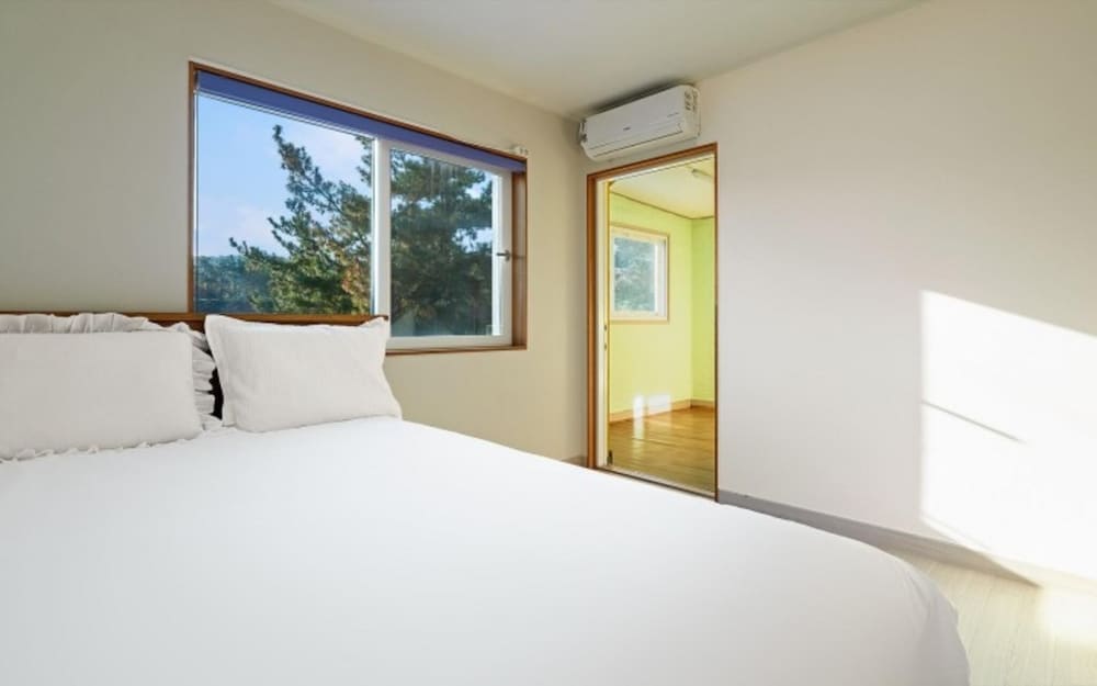 Gyeongju Camino Pool Villa Pension