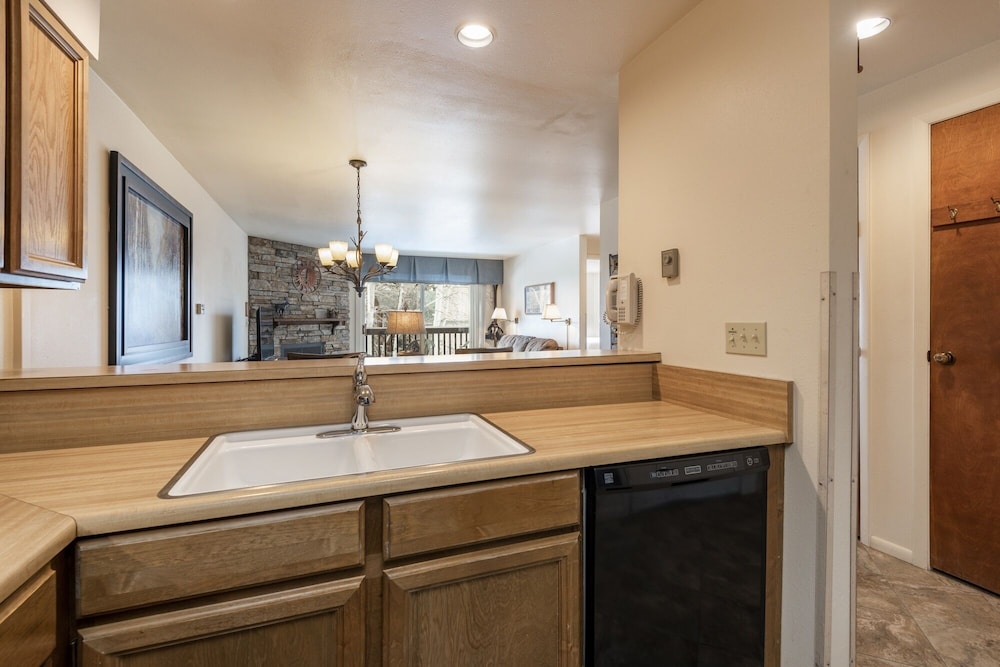 Park City Ski Resort - Snow Flower Vacation Homes