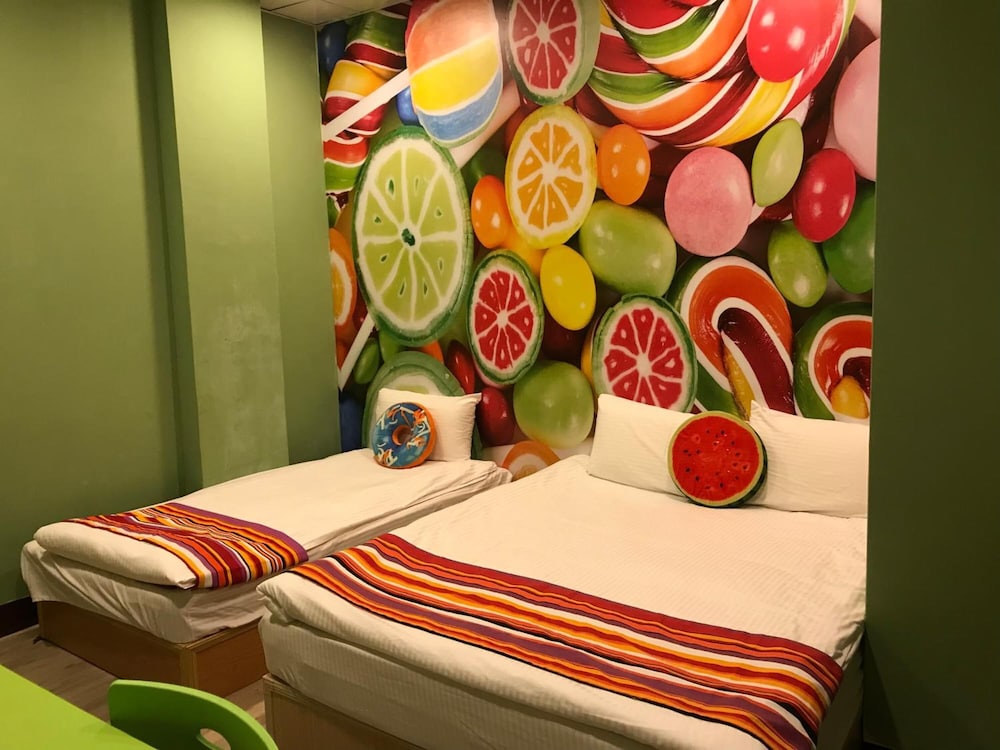 Candy house