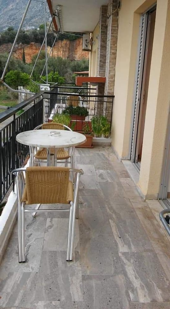 Katerina Apartments