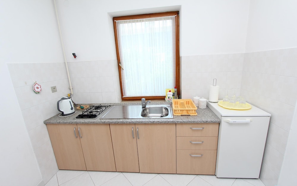 Apartments Mitton view 4