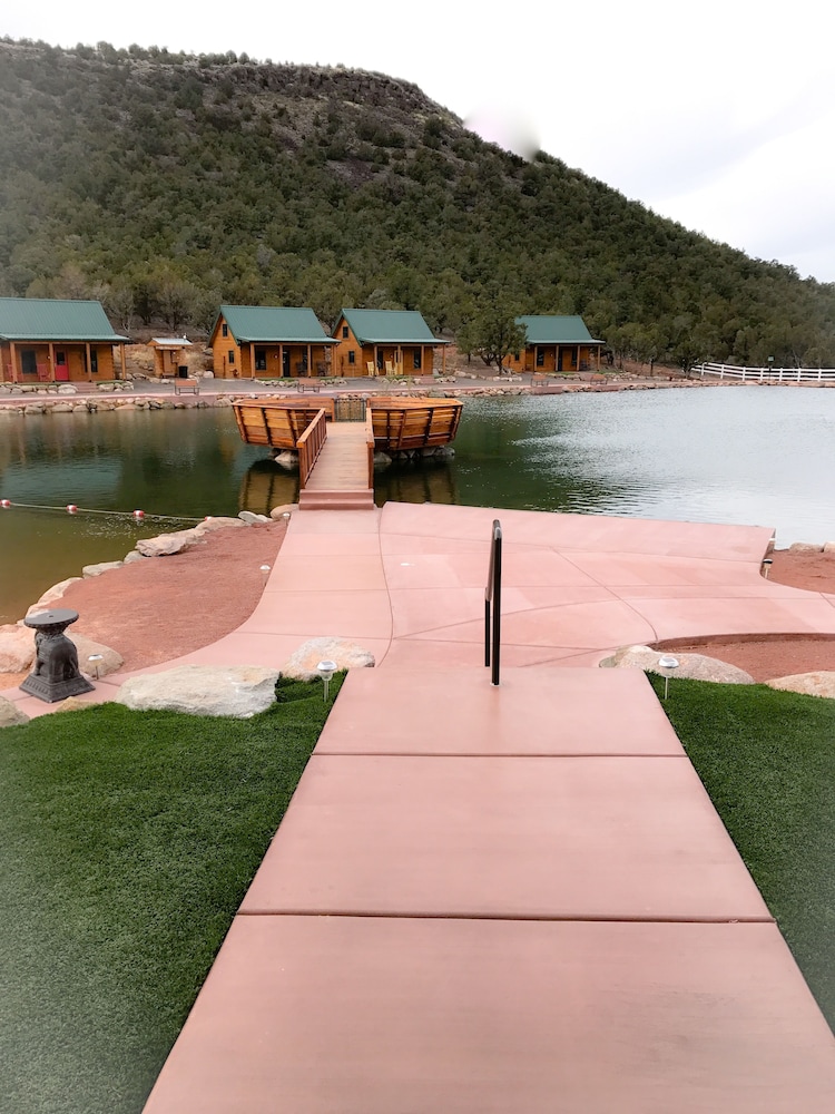 Holmstead Ranch Resort