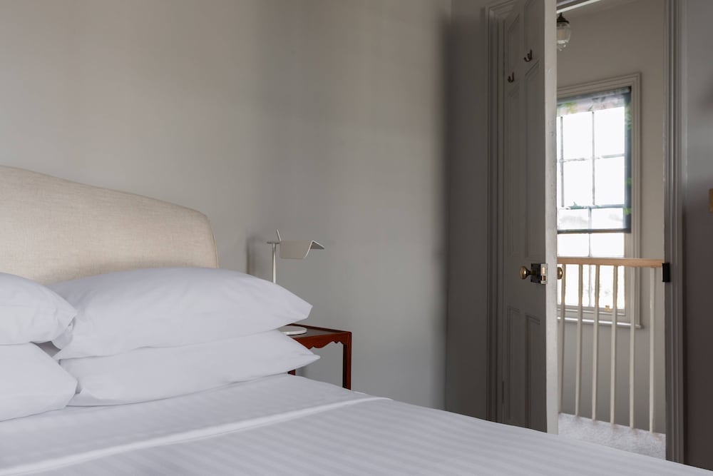 Northchurch Terrace by Onefinestay view 5