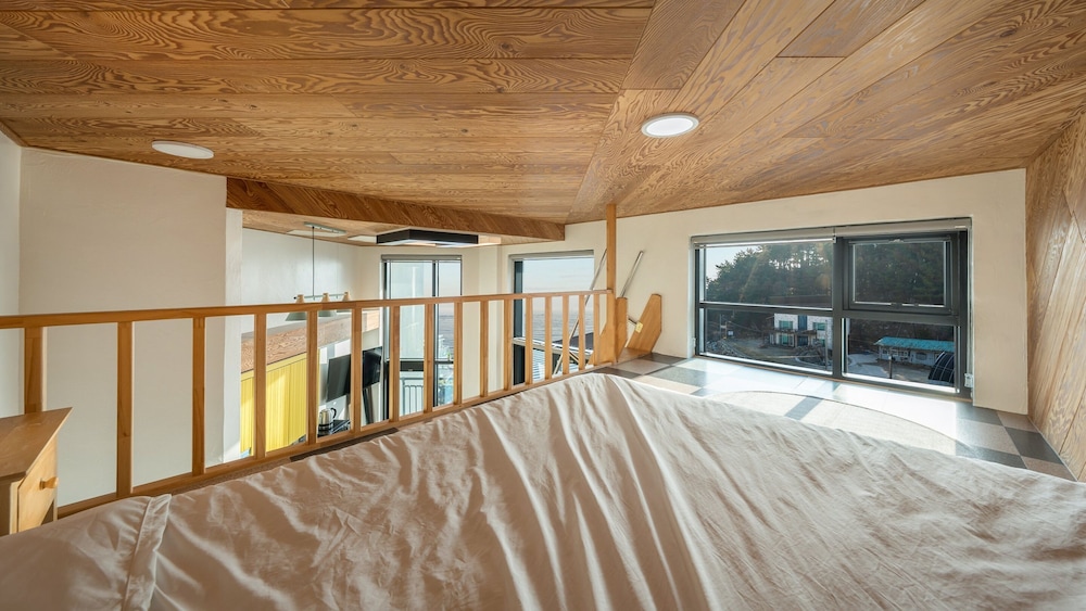 Capella Oceanview Spa Resort Goseong