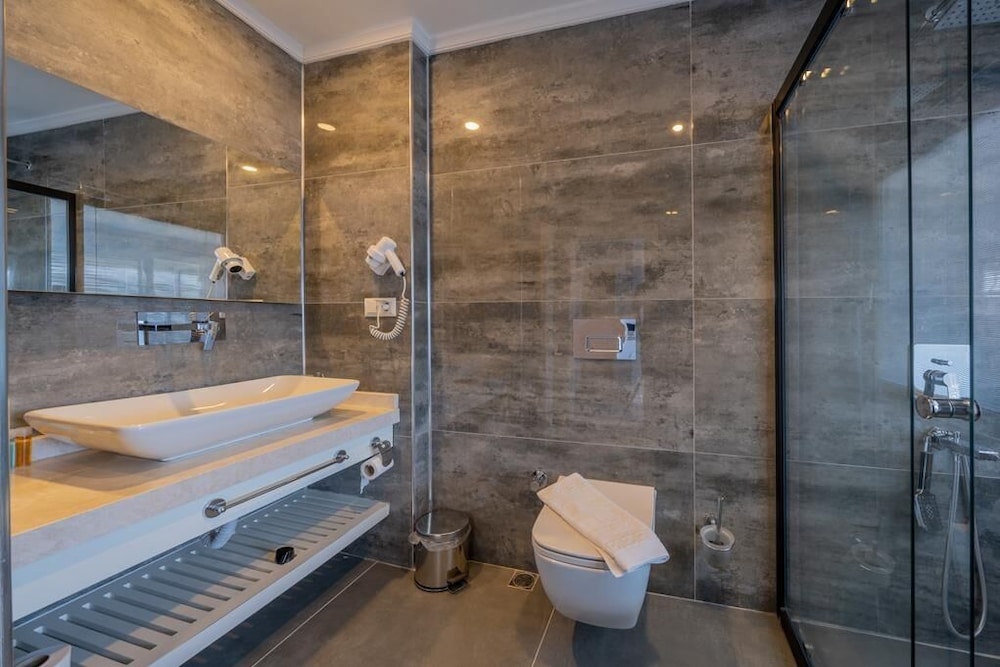 Un Amor Otel (+16) - Image 59