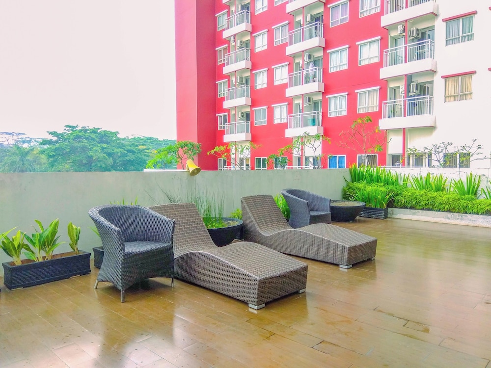Nice & Cozy Studio Apartment At Taman Melati Margonda view 3