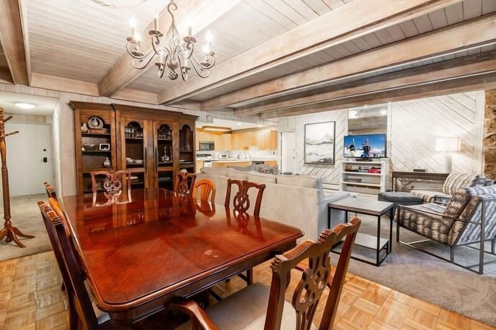 Vail Ski Resort - Villa Cortina Condos