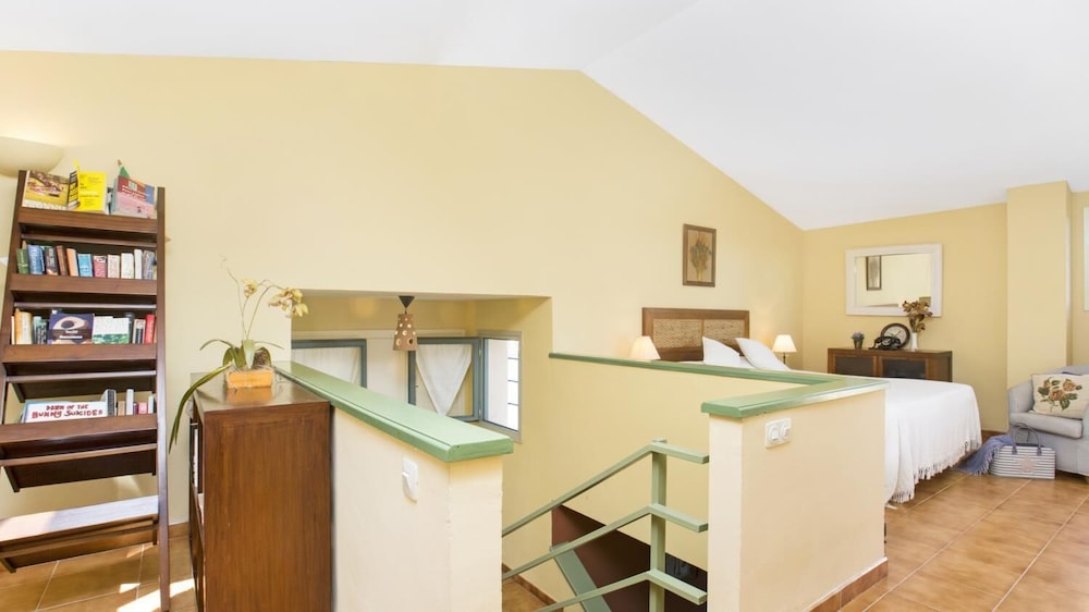 Ronda in Llafranc With 4 Bedrooms and 3 Bathrooms