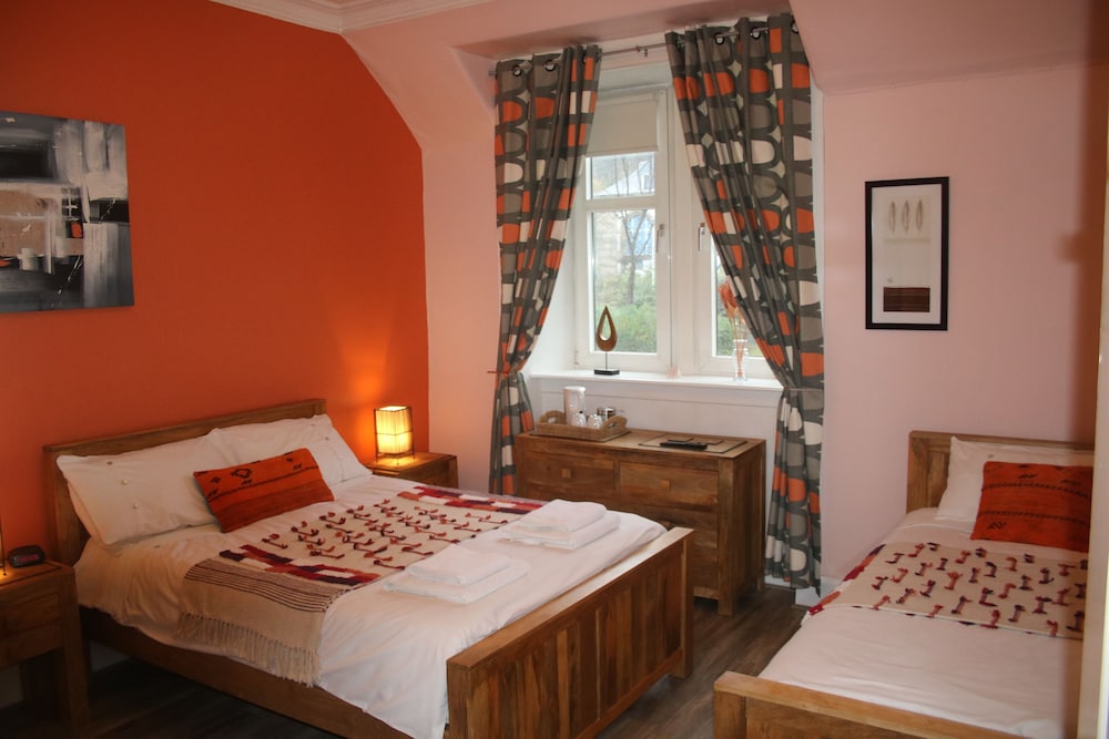 Dalmore Lodge Guest House
