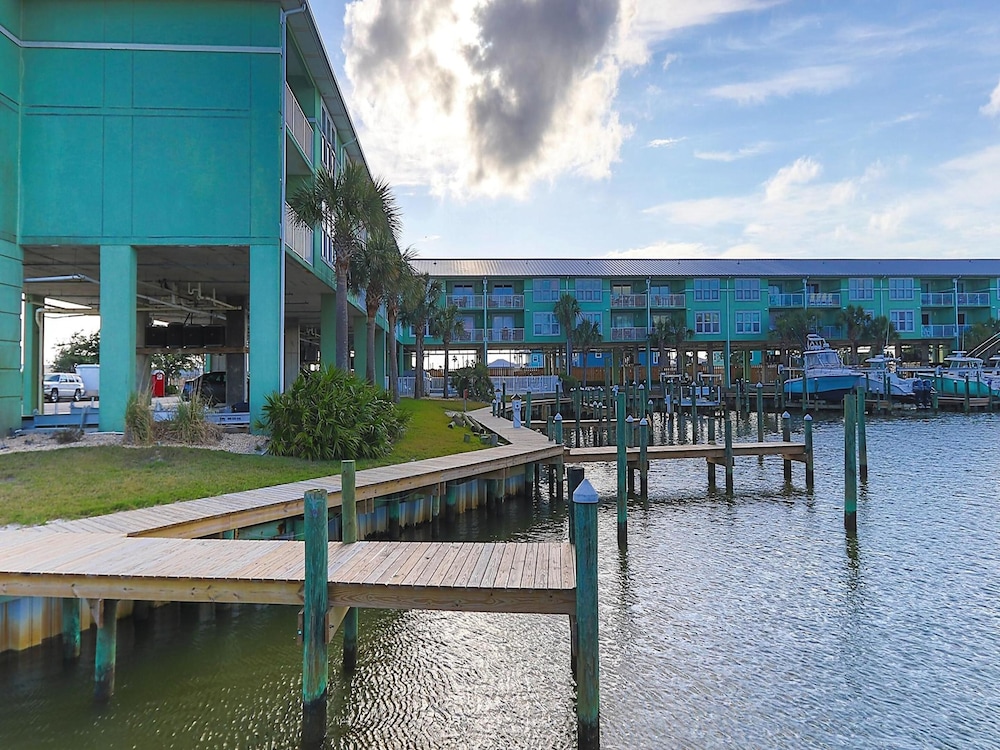 Navy Cove Harbor #2106 by Southern Vacation Rentals
