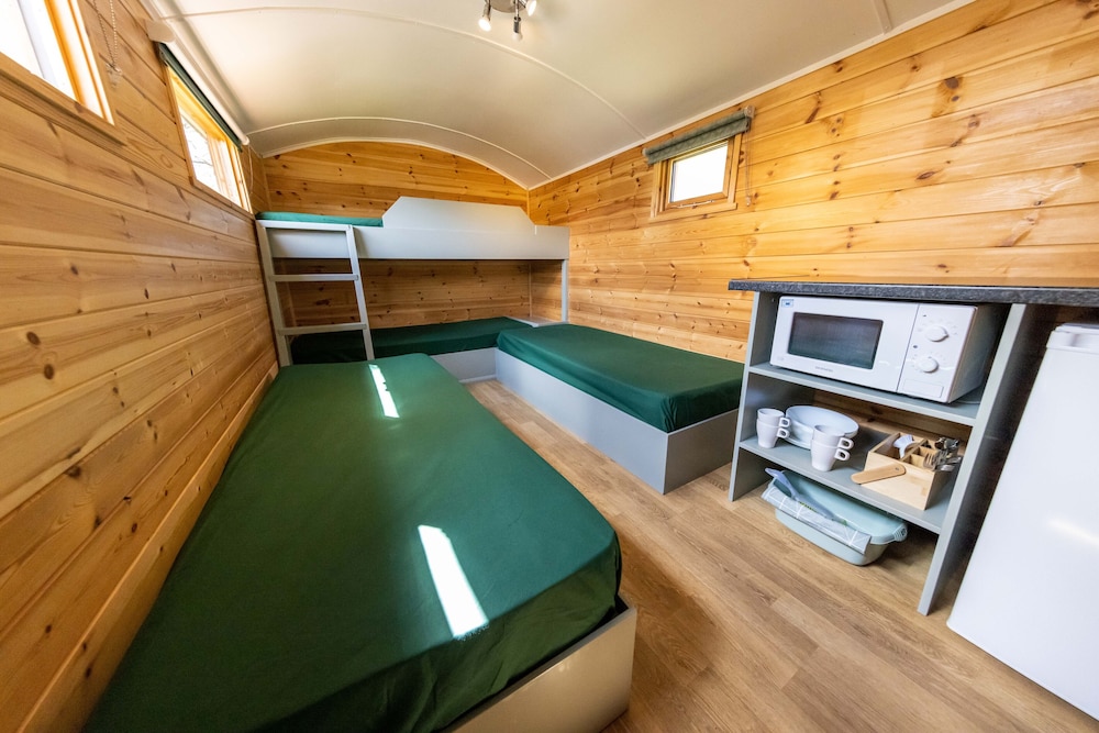 Orchard Hideaways