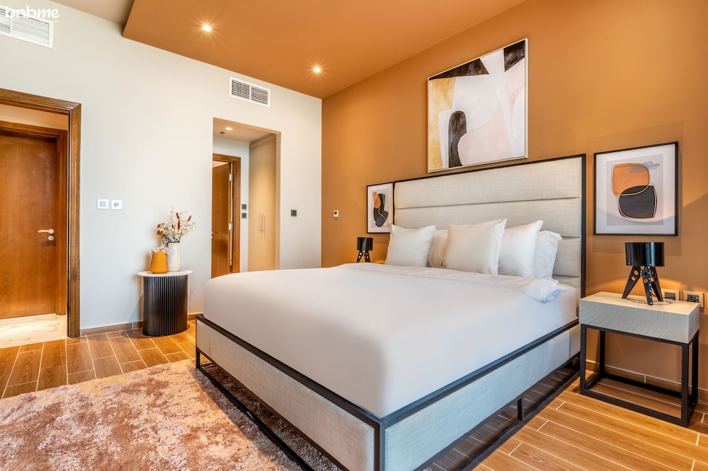 2B-Amna Tower - 4405 by bnbme homes