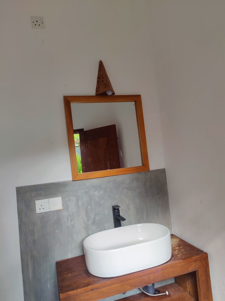 Randi Guest House