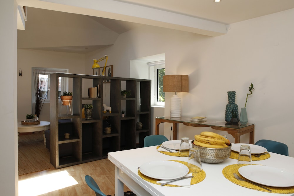 Flores Guest House