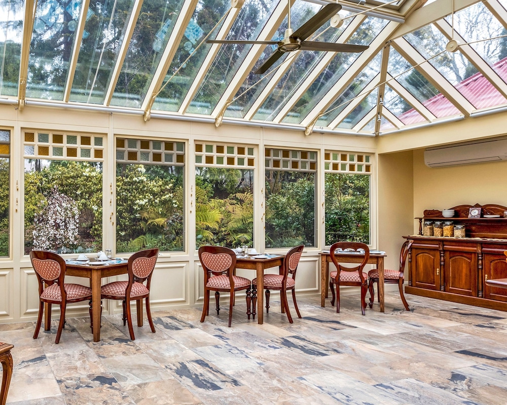 Bethany Manor Bed & Breakfast