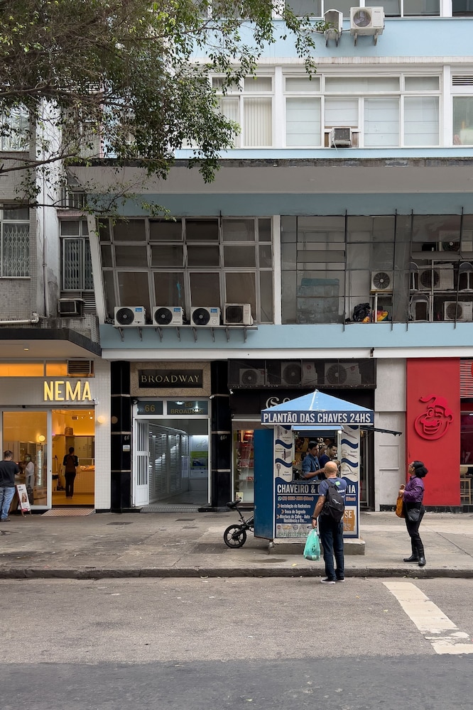 4 Minutes From Copacabana Beach Hg610