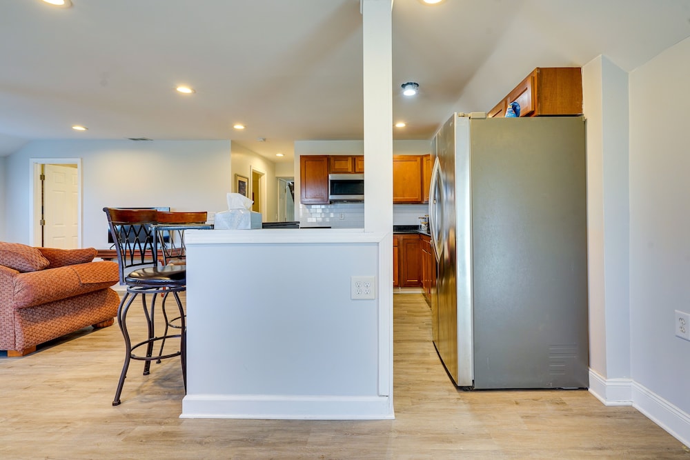 Spacious & Inviting Jackson Getaway w/ Fireplace! view 5