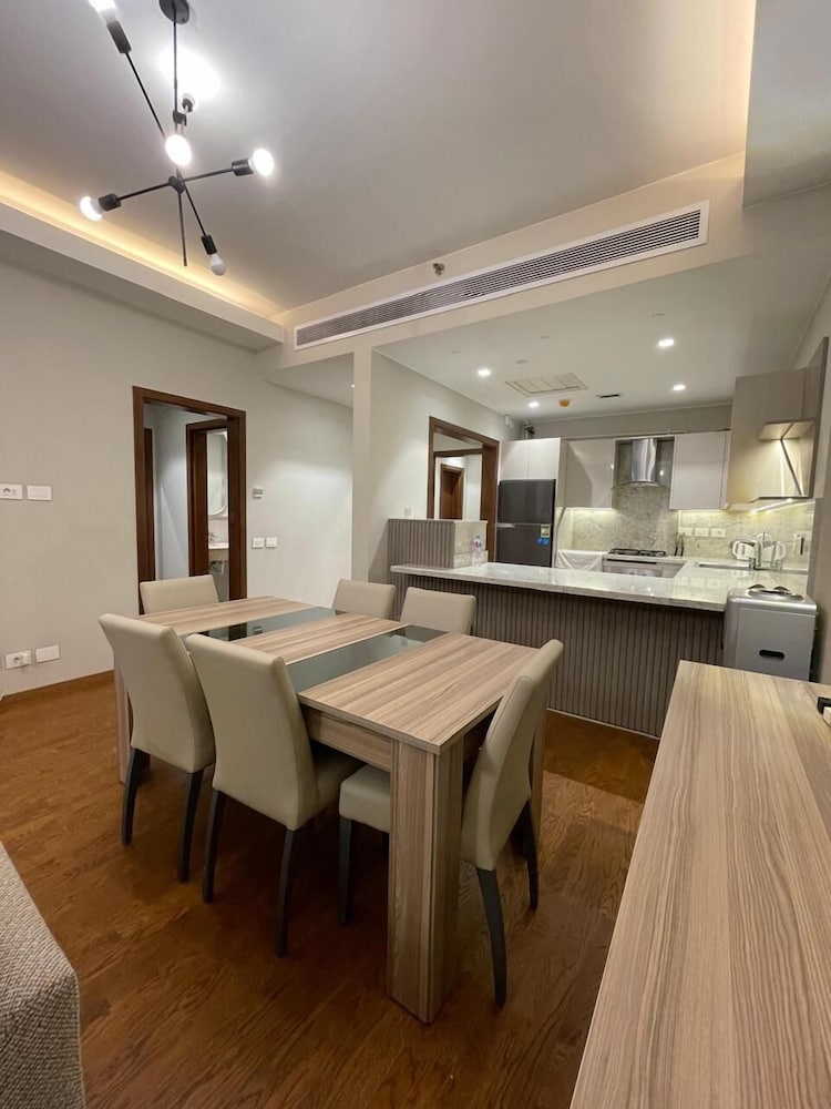 2BR Fully Serviced Apt. in AeonTowers
