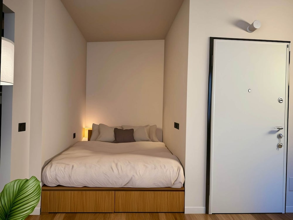Casa Anna in Milano With 1 Bedrooms and 1 Bathrooms
