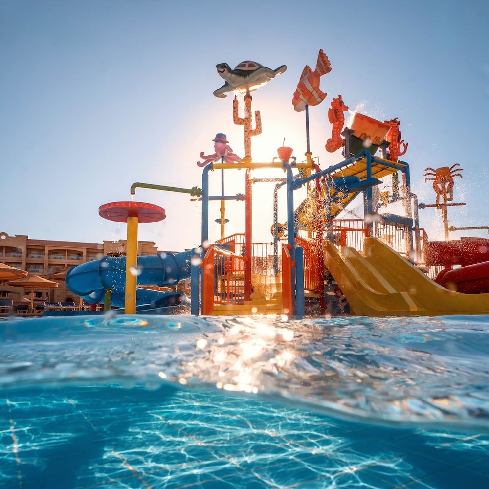 Pickalbatros White Beach Resort - Hurghada