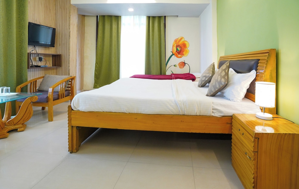 Hotel Sapphire unit of Anand Hospitality