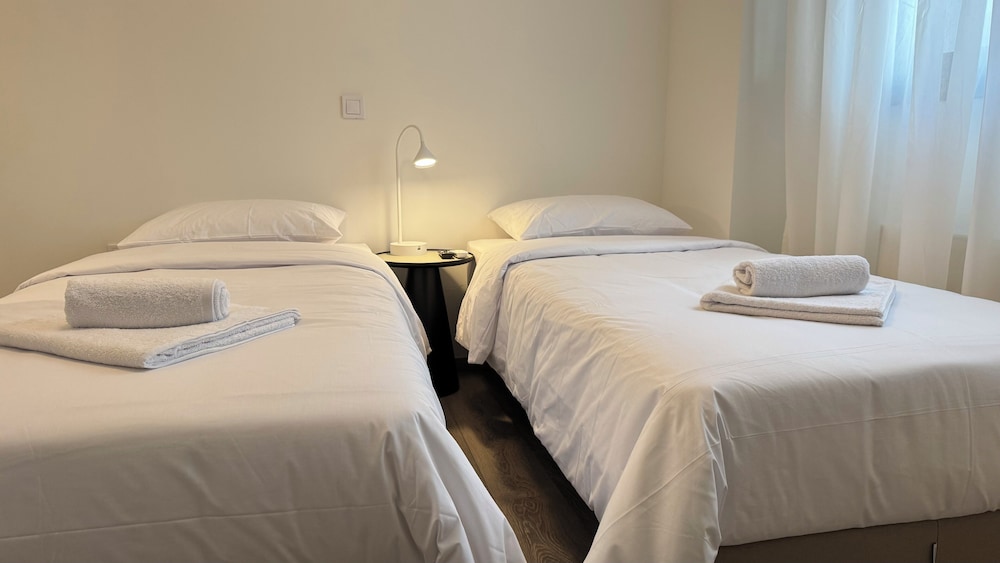 Icon Apartments