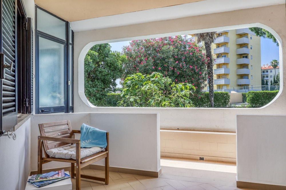 Sunshine Apartment in Vilamoura