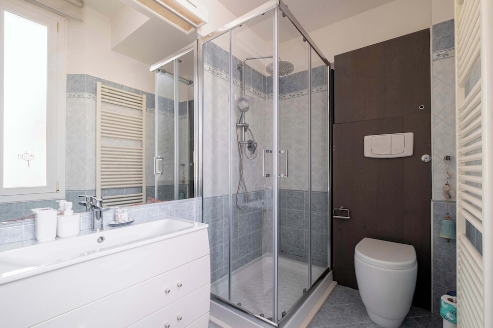 Casa Marion Stile e Comfort in un Elegante Dimora Bolognese