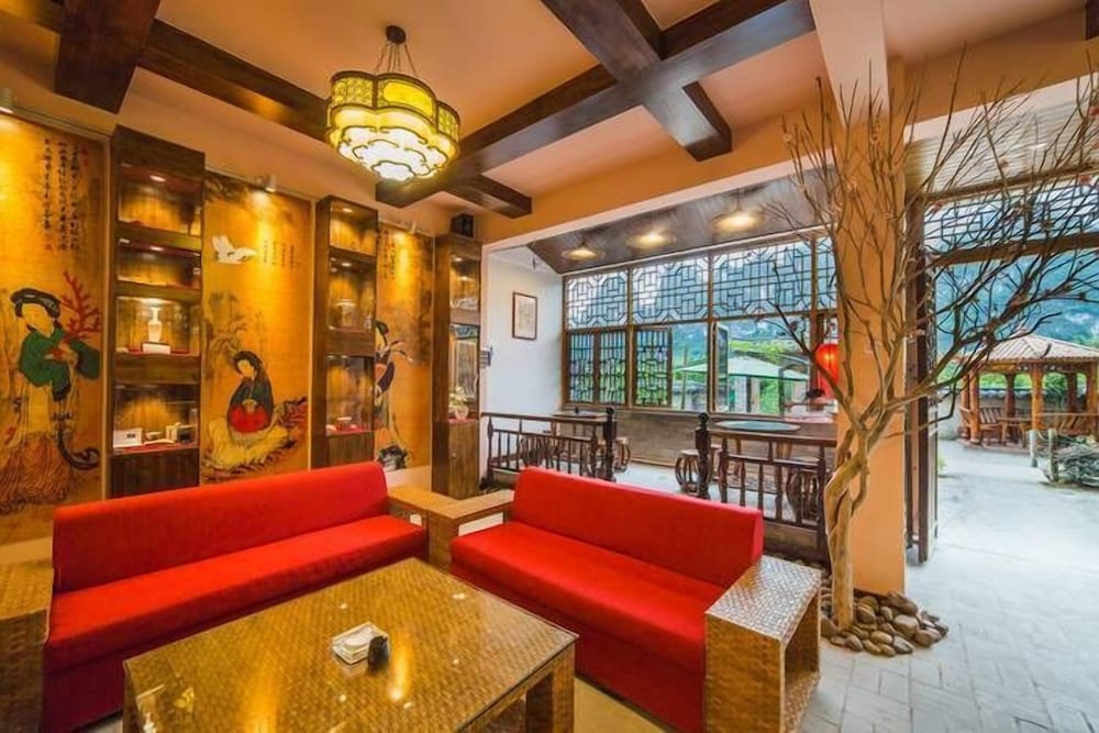 QuietYard YangshuoRiverside HolidayHotel