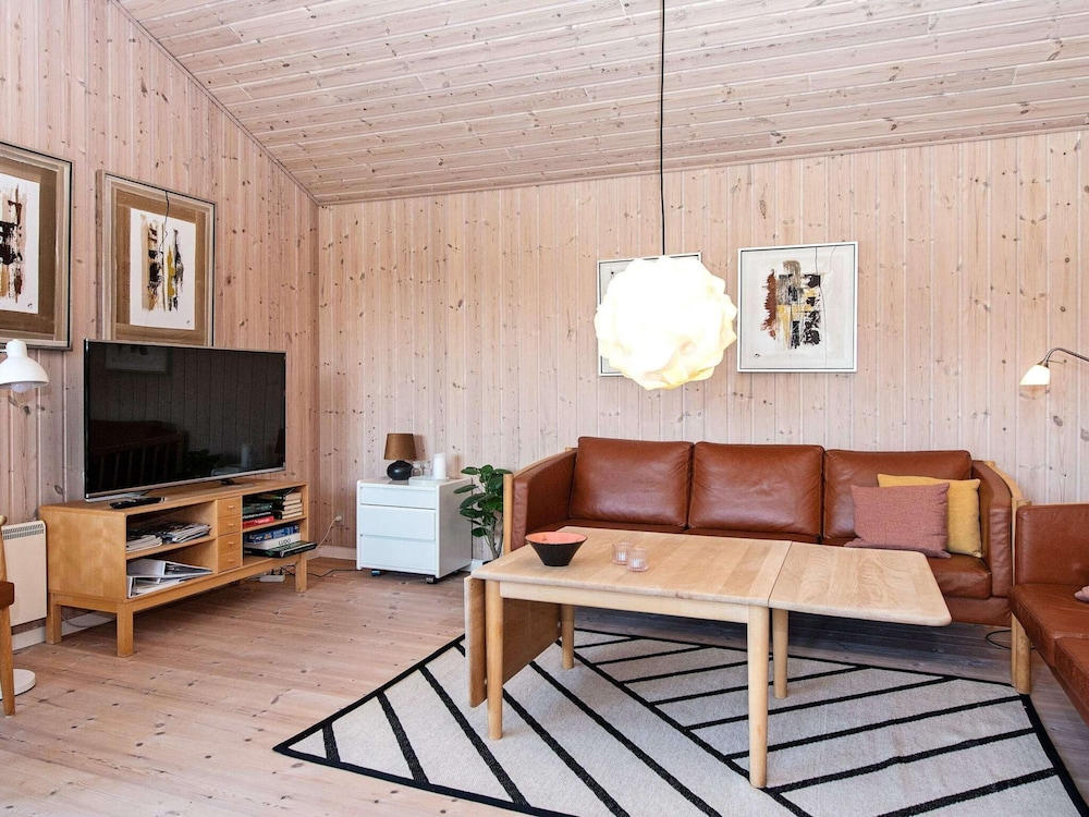 Peaceful Holiday Home in Ulfborg near Sea view 3
