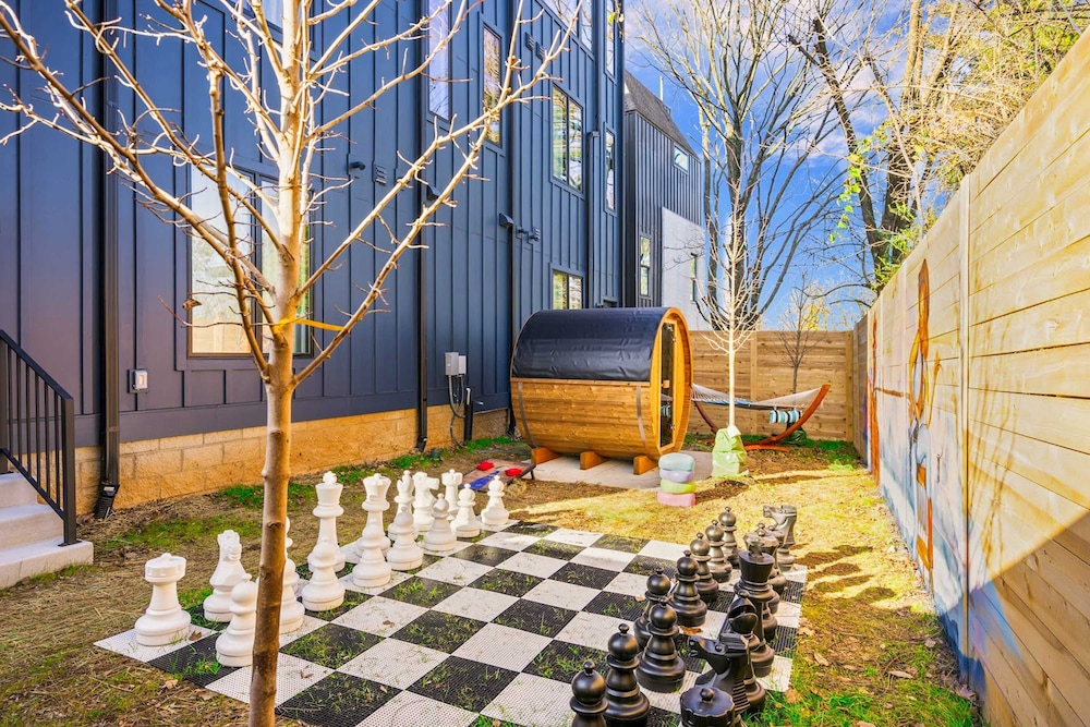4 Rooftop Decks 4 Hot Tubs Game Rooms Sauna
