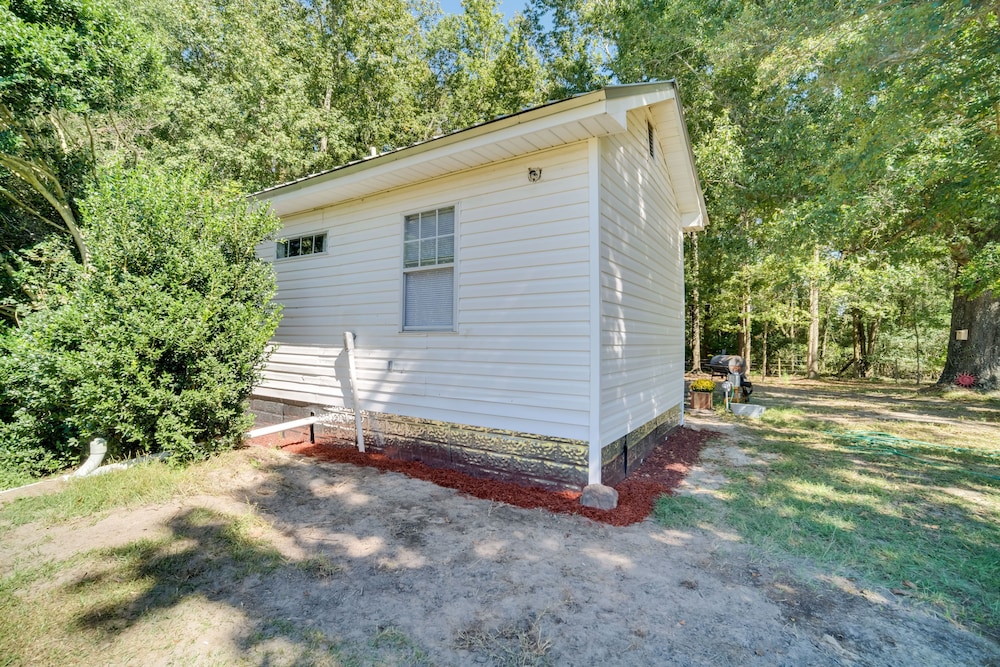 Sylvan Cabin on 73 Acres - Pond On-site! view 3