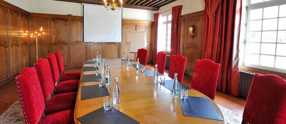 meeting & event spaces