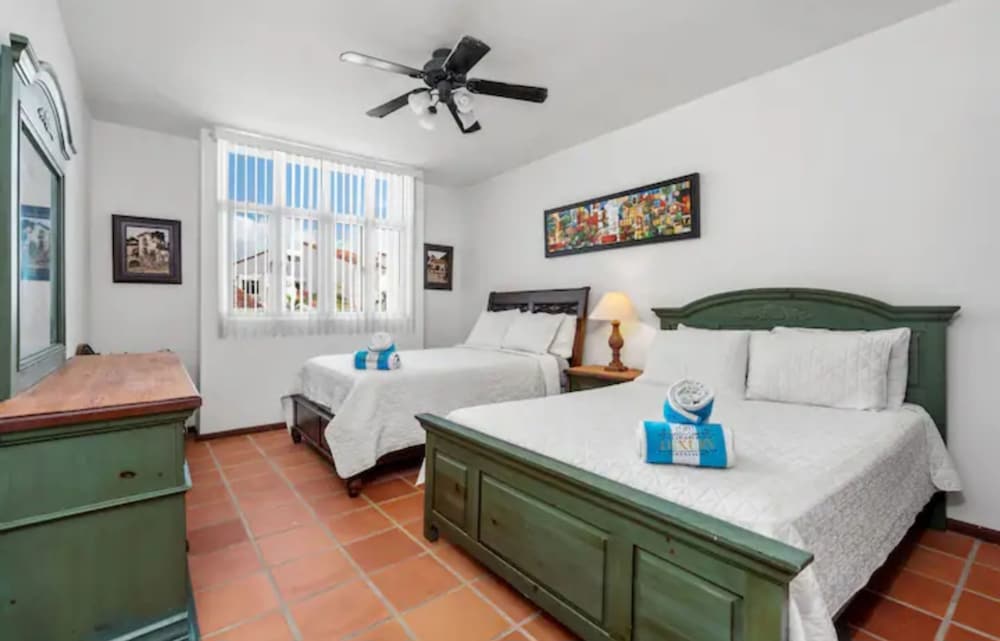 Golfside Villas - Property Image 27