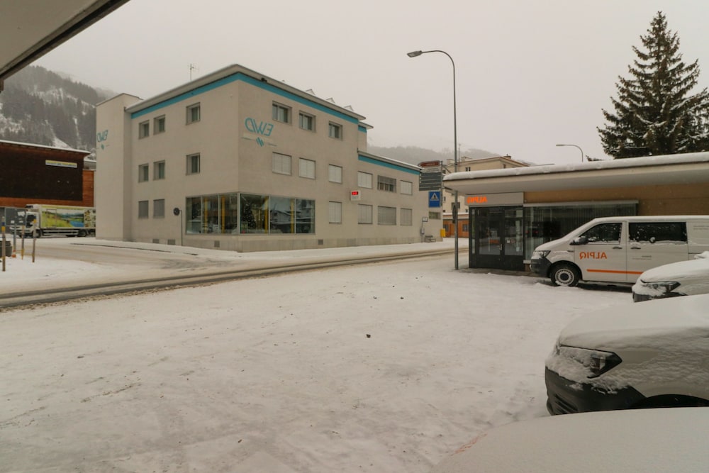 Photo 18