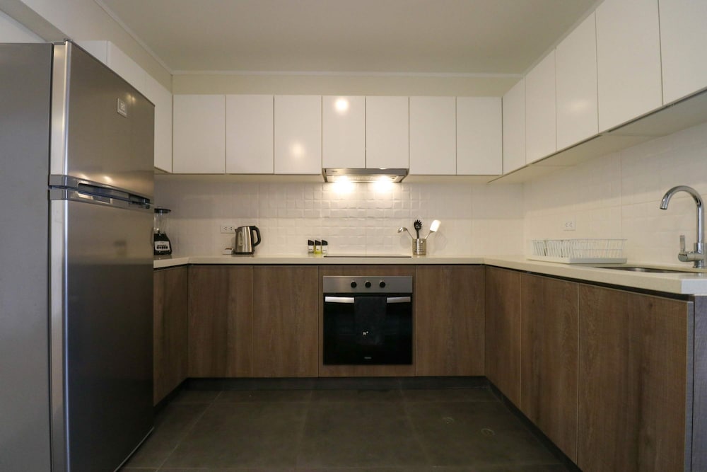 w Prestigious 3BR w Great Balcony in Miraflores