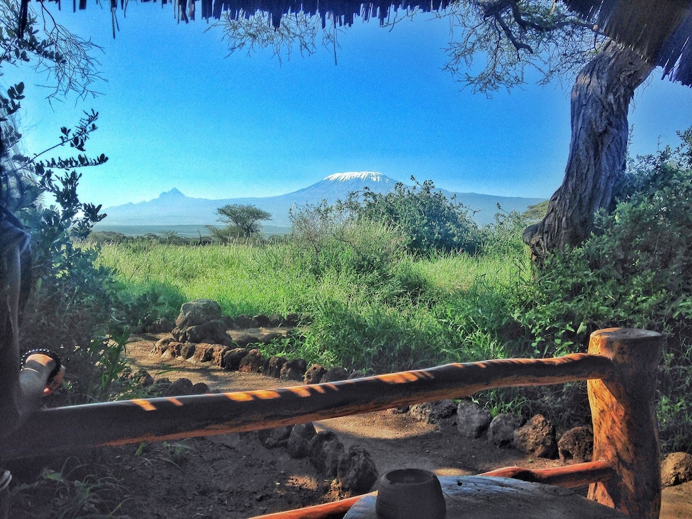 Kibo Safari Camp